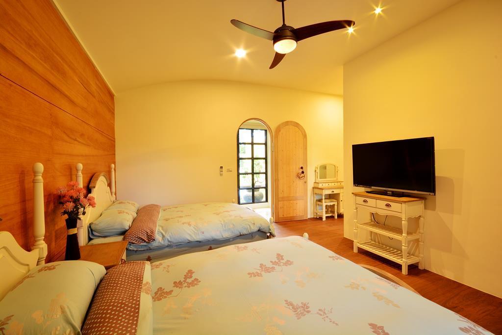Happy Hill B&B Cát An Ngoại thất bức ảnh